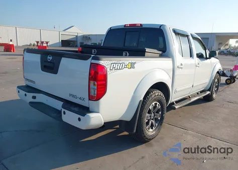 2015 Nissan Frontier Pro-4X из США, поврежденный, VIN 1N6AD0EV8FN705988